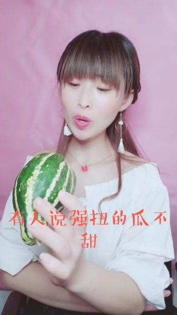 娱乐吃瓜酱拍照,娱乐吃瓜酱镜头下的娱乐圈瞬间 第3张 娱乐吃瓜酱拍照,娱乐吃瓜酱镜头下的娱乐圈瞬间 第3张